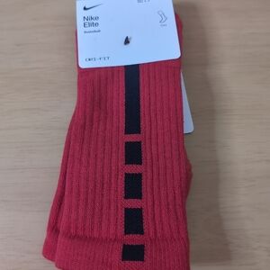 Nike Elite Dri Fit Crew Socks - SX7622 657 - Red / Black - Men's Size: M (6-8)